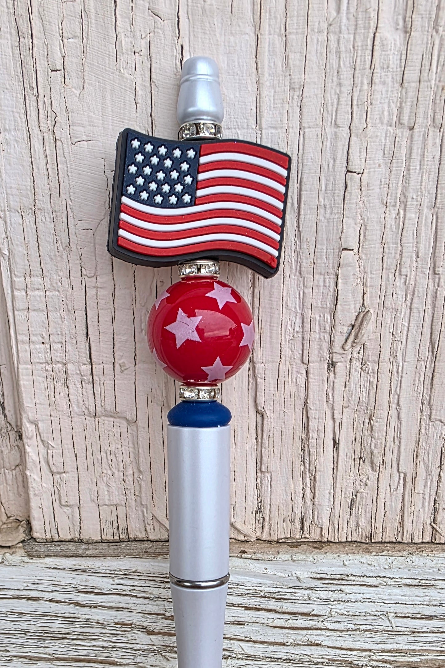 America 🇺🇸 black ink beaded ballpoint pen